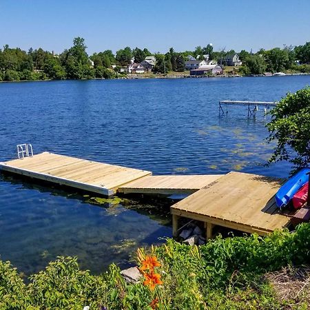 Family Cottage On Chaumont Bay, Walk To Downtown Exteriör bild