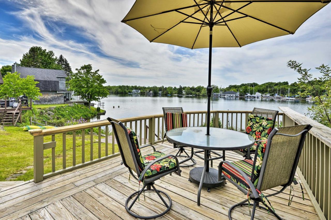 Family Cottage On Chaumont Bay, Walk To Downtown Exteriör bild