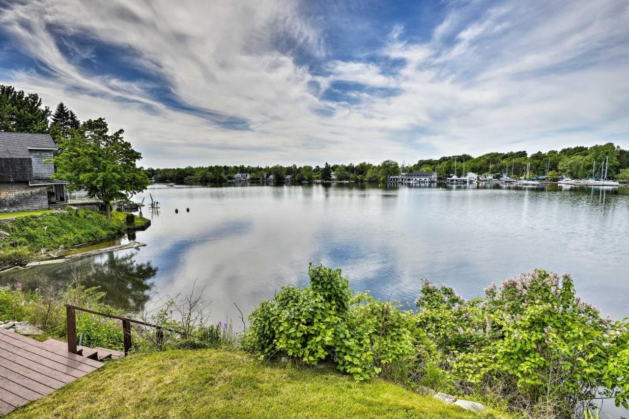 Family Cottage On Chaumont Bay, Walk To Downtown Exteriör bild